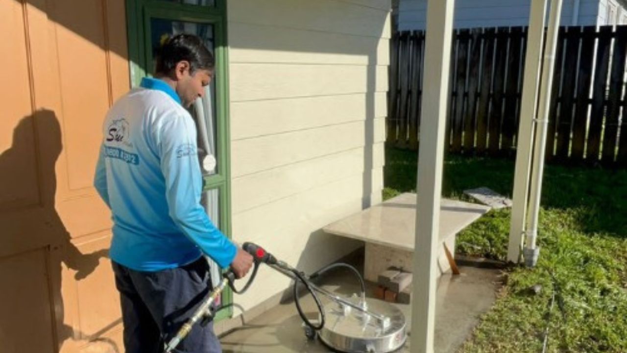 The Role of House Washing Service in Hamilton in Home Care