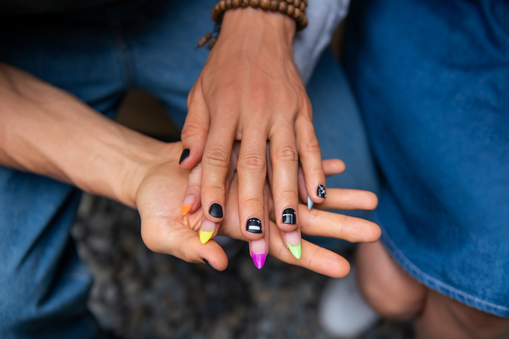 Acrylic Nails: A Stylish Statement in Pune