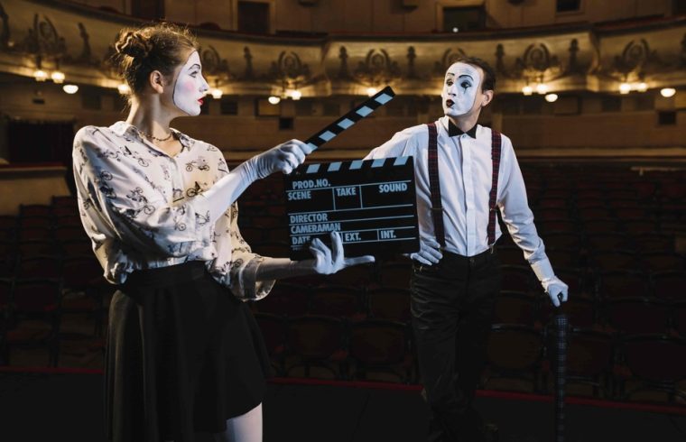 The Differences Between Film Acting Schools and Theatre Acting Schools