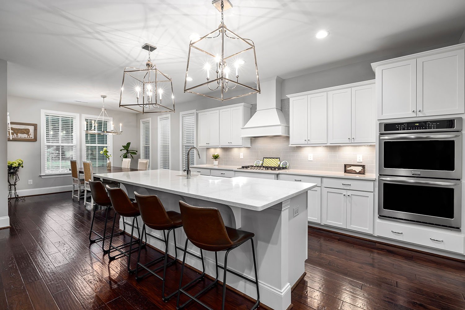 Transform Your Space with Kitchen Remodeling in Toronto: