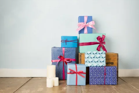 Why Custom Present Boxes are the Ultimate Way to Elevate Your Gifts