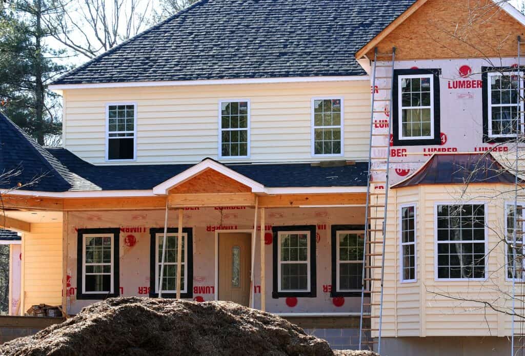 SIDING CONTRACTORS IN TORONTO