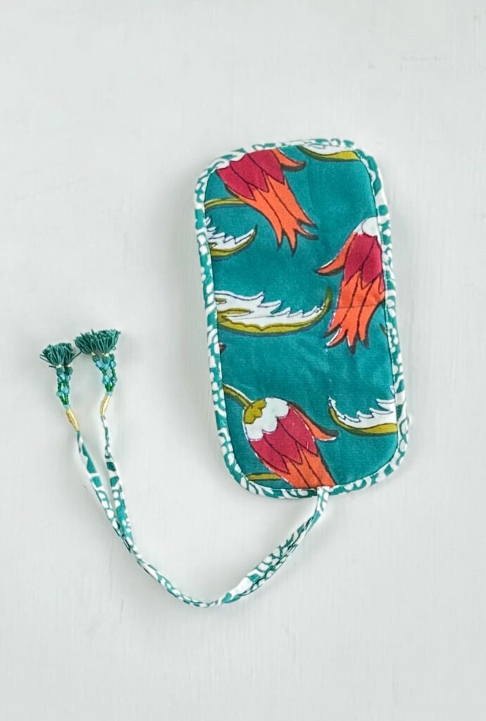 jewelry pouches, hand block print jewelry pouches, jewelry bags online, hand block print jewelry pouch online