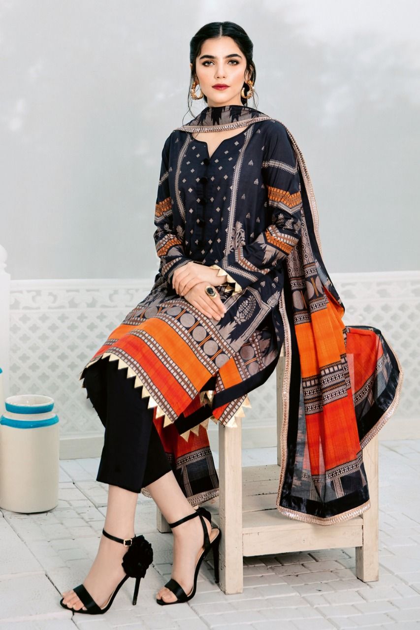 Elegance of the Jeem Lawn Dress