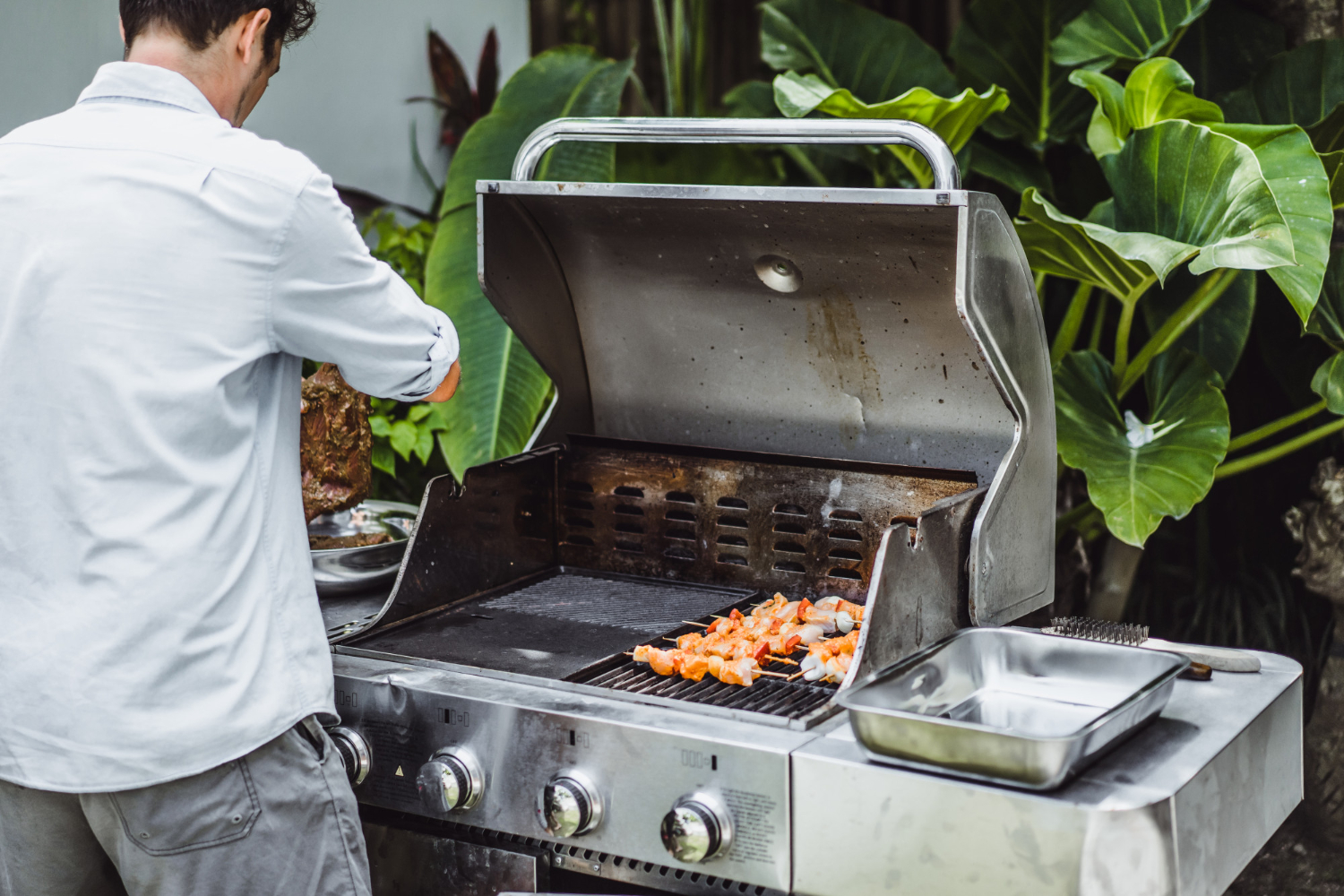 best outdoor kitchen designs in 2025