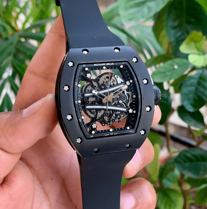 Replica watches