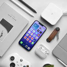 Apple iPhone 16