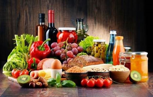 Organic Food & Beverages Market Demand Surge Driven by Health Awareness