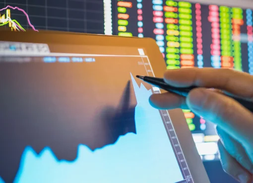 What Are Some Possible Financial Adviser Solutions for Online?