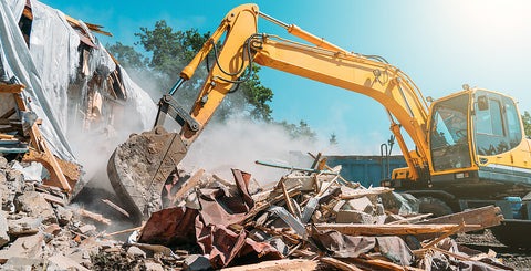 Construction Waste Disposal Regulations Every Kelowna Builder Should Know