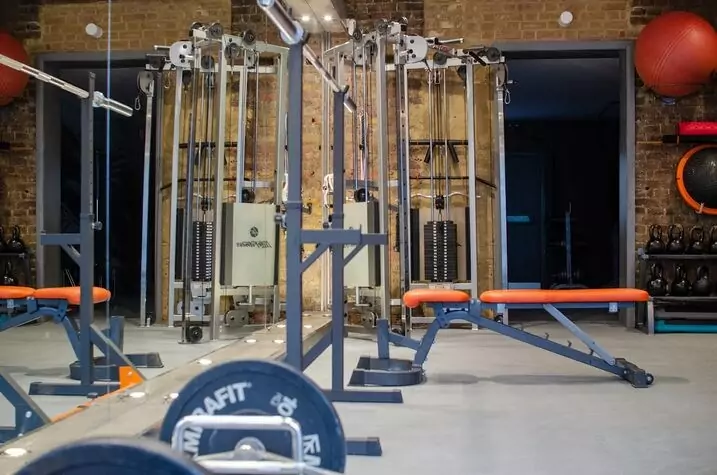 personal trainer clapham