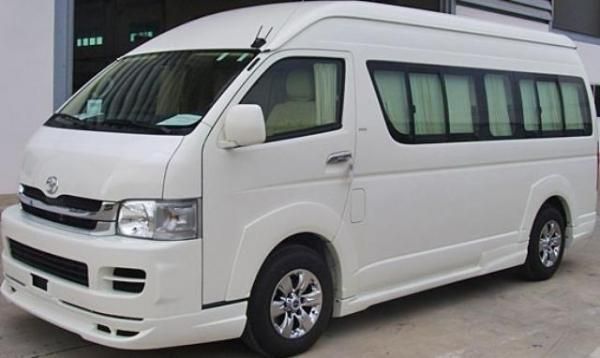 Why Luxury Bus Rental is the New Way to Explore Dubai