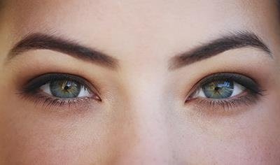 Discover Top Eyelid Surgery Experts in Riyadh